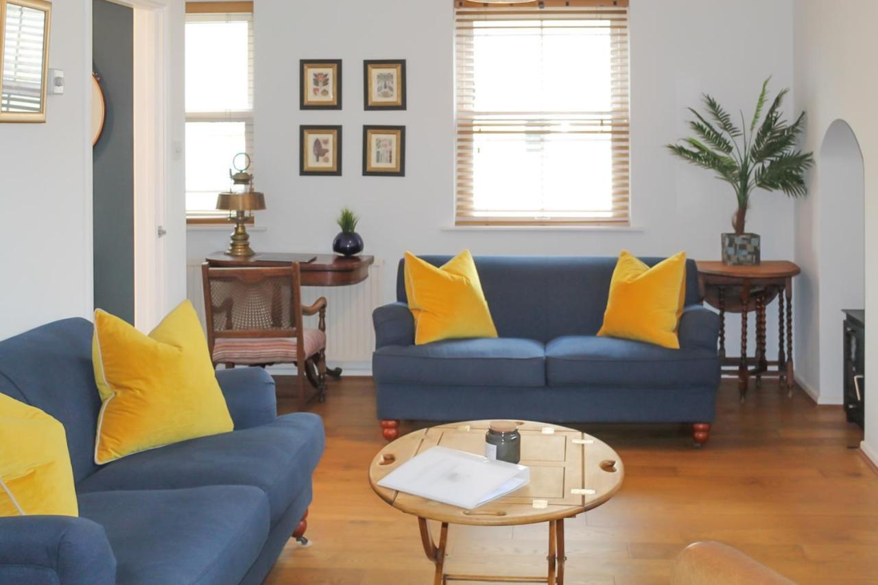 Sydney Wharf House Villa Bath Exterior photo